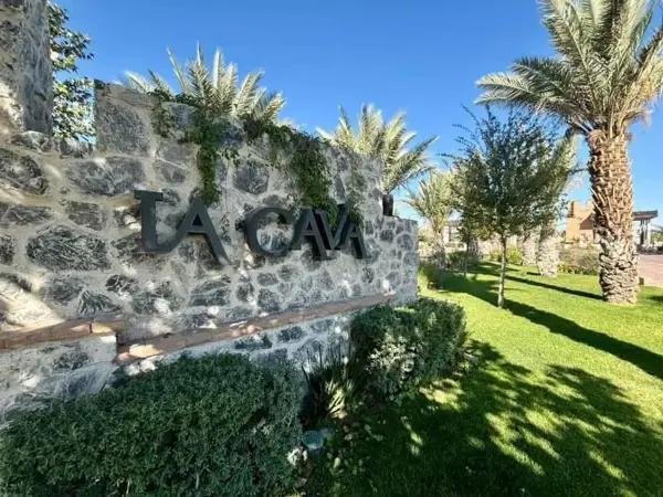 Ubicación Inmejorable • Lote en Esquina en La Cava Residencial