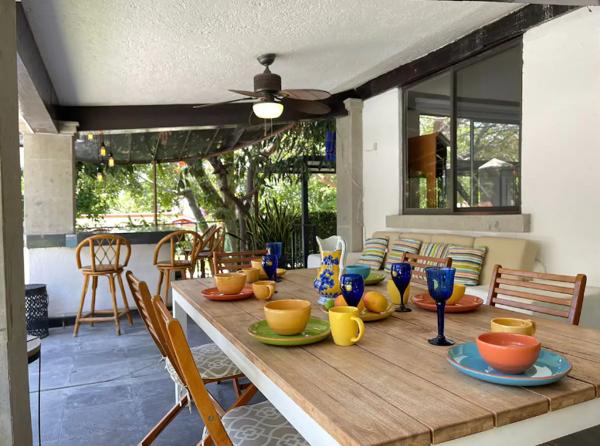 Casa con Alberca Privada en Venta - Fraccionamiento con Seguridad y Amenidades en Morelos.
