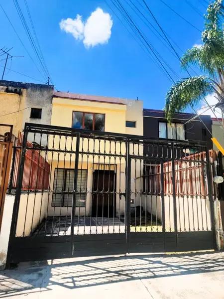 Casa en venta en Tabachines, Zapopan, Jalisco