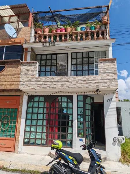 ??CASA 3 NIVELES ??