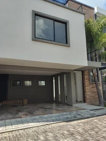San Diego casa nueva