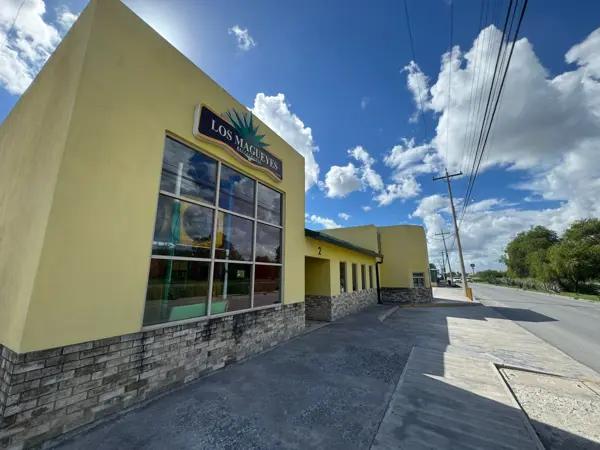 Inmueble Comercial en Matamoros para Restaurante y Salón de Eventos con amplio estacionamiento