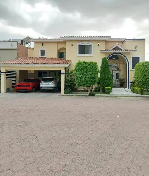 Casa en venta en Racquet Club II Sección Norte, Hermosillo, Sonora Casa en venta en Racquet Club II Sección Norte, Hermosillo, Sonora