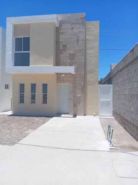 CASA EN CANTERAS