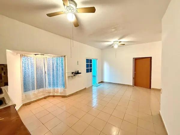 Casa sola en Alpuyeca; Morelos.
