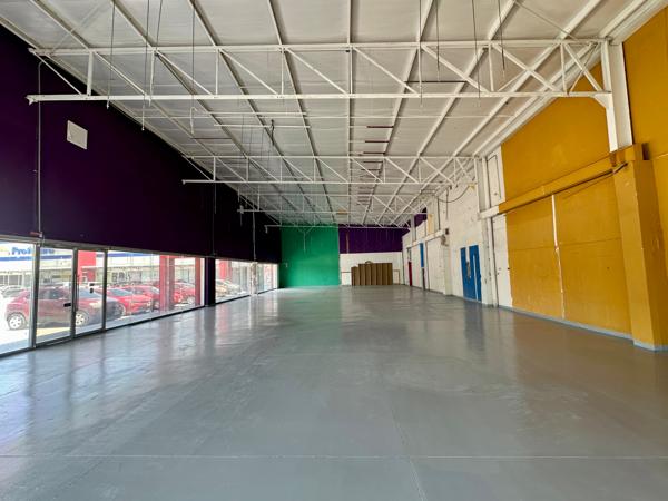 Local en Renta en Plaza Comercial