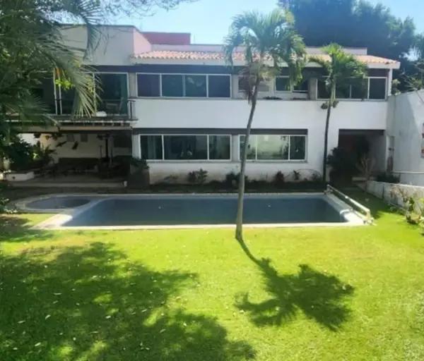 Venta de casa en Vista Hermosa.