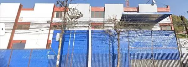 SE VENDE O SE RENTA