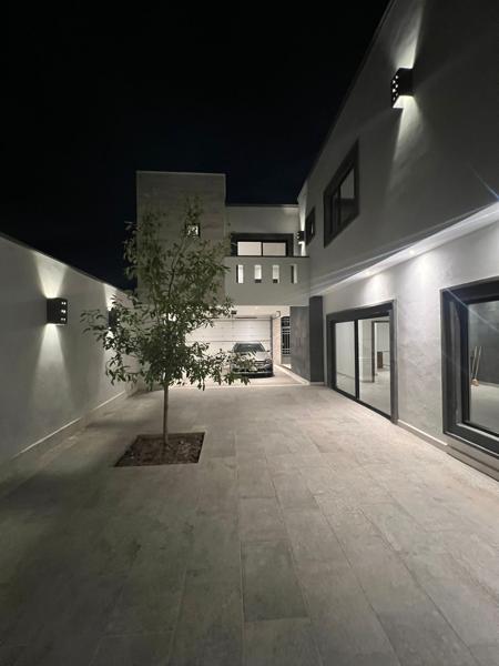 Venta casa en Viñedos