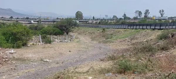 VENTA TERRENO SOBRE AUTOPISTA MEXICO QUERETARO CON 96m FRENTE QUE DAN A LA CARRETERA VENTA TERRENO SOBRE AUTOPISTA MEXICO QUERETARO CON 96m FRENTE QUE DAN A LA CARRETERA