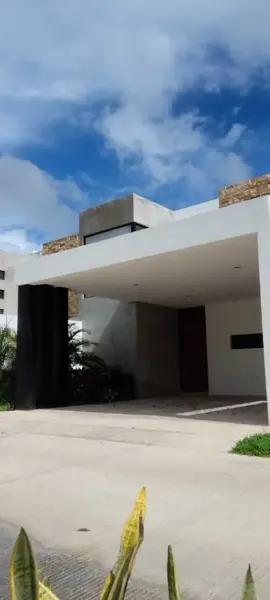 | Excelente casa en privada de Dzityá |