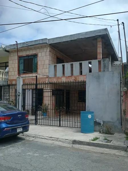 Casa en Venta en Vivienda Popular, Guadalupe – 6 Recámaras y Patio Casa en Venta en Vivienda Popular, Guadalupe – 6 Recámaras y Patio