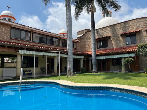 Casa en renta $40,000 Amueblada o sin muebles!