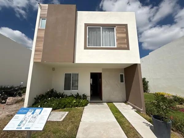 CASA EN VENTA EN RANCHO SANTA MONICA AGUASCALIENTES SUR
