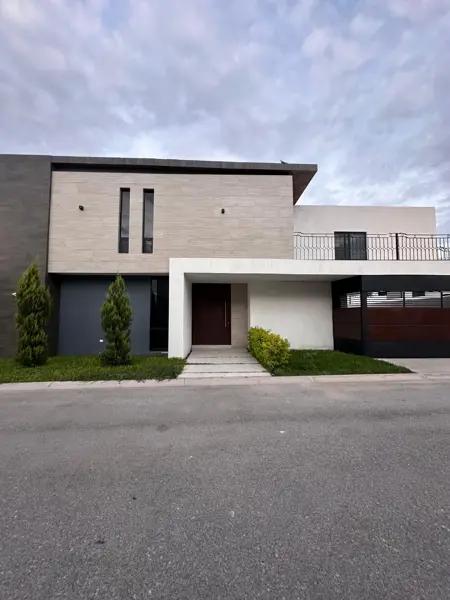 HERMOSA CASA EN VILLAS RENACIMIENTO HERMOSA CASA EN VILLAS RENACIMIENTO