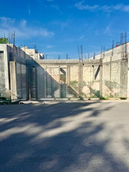 Se Vende Terreno con Construcción en obra negra en Villas del Renacimiento Se Vende Terreno con Construcción en obra negra en Villas del Renacimiento