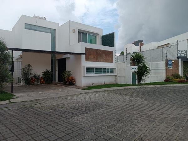 Venta de Casa en Fraccionamiento en Chipilo sobre carretera federal Atlixco Puebla