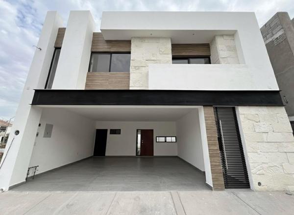 Casa en venta en Quintas San Isidro, Torreón, Coahuila de Zaragoza Casa en venta en Quintas San Isidro, Torreón, Coahuila de Zaragoza