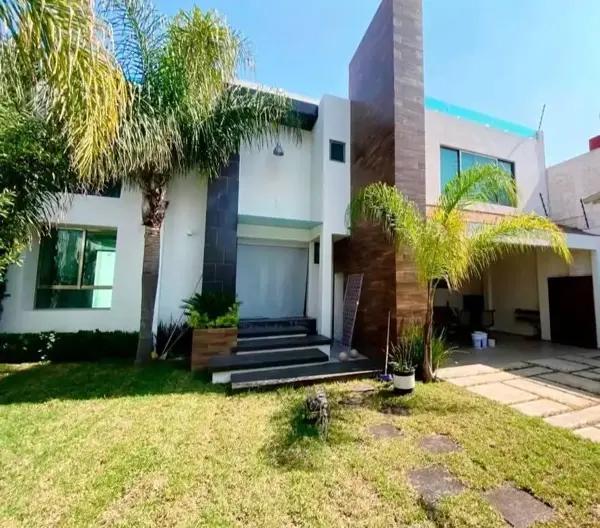 Casa en Venta con Alberca en Alamoxtitla, Tulancingo, Hidalgo