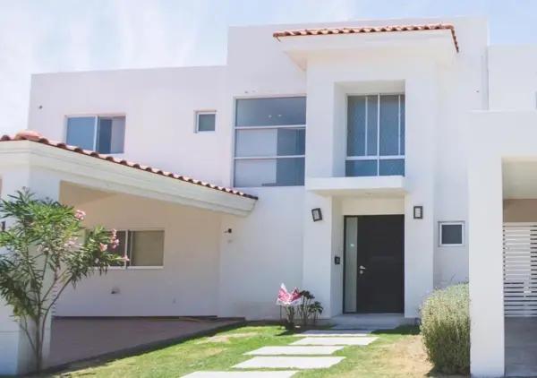 Casa  en venta en Riveras del Campestre, - Amplia y funcional con jardín