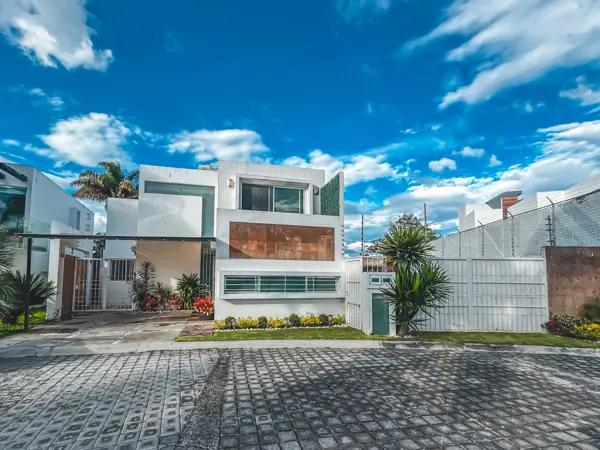 Casa en venta en San Francisco Acatepec, San Andrés Cholula, Puebla