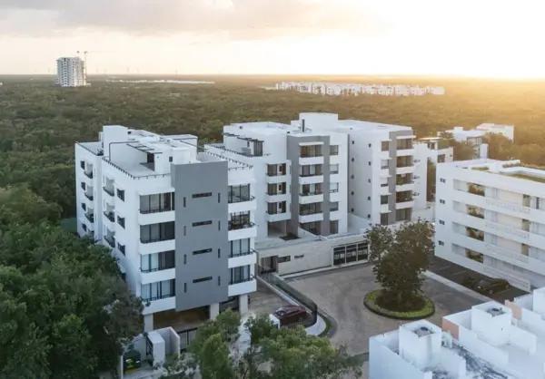MUCANE  Apartamento Nuevo en Venta dentro de Residencial Arbolada, Cancún, Quintana Roo,