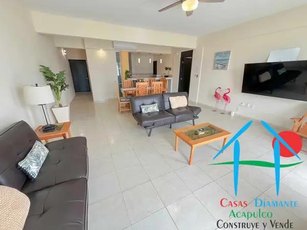 Departamento con 3 recámaras y terraza en zona privilegiada de Acapulco