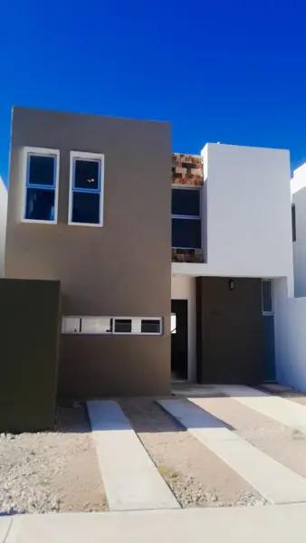 | Bonita casa en renta en fraccionamiento Las Américas | | Bonita casa en renta en fraccionamiento Las Américas |