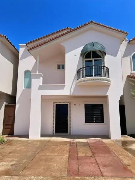 Casa en venta en Real de Sevilla Club Residencial, Hermosillo, Sonora