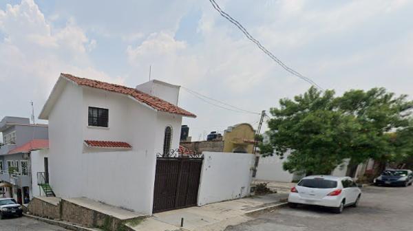 Casa en Venta en Atenas – Oportunidad de Inversión