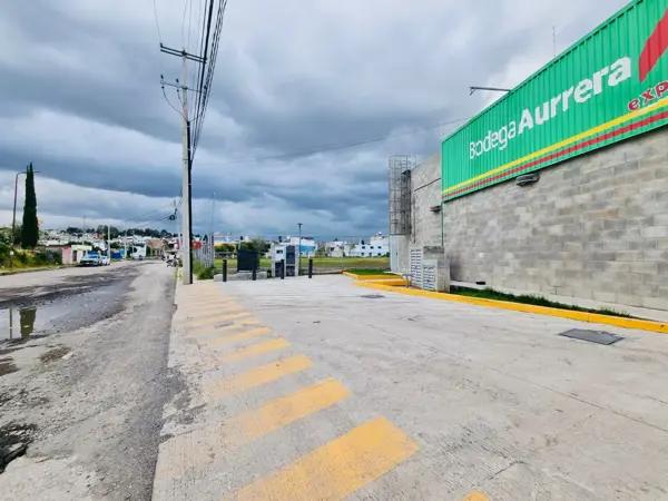 RENTA TERRENO FRENTE A BODEGA AURRERA A $30 X M2 CON SUPERFICIE DE 2,101.50 M2, ZONA CUAUTLANCINGO