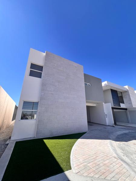 Casa PRIVANZAS DEL CAMPESTRE ACACIA