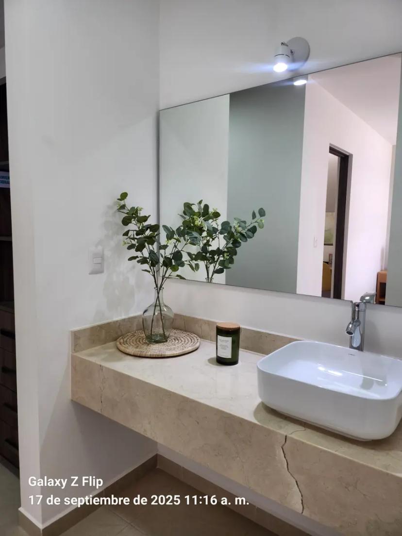 Foto 0 de Casa en Venta de 2 Habitaciones en Zákia, El Marqués, Querétaro | Id nn-fs1000393