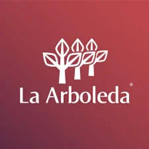 Casa en Venta en Condominium Modelo Magenta La Arbolada, Tlajomulco de Zúñiga