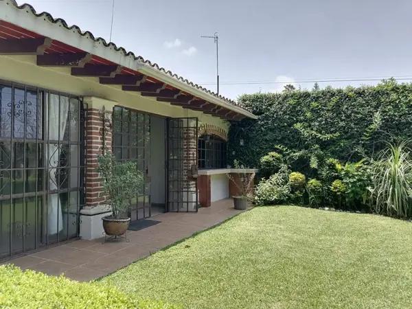 VENTA DE BONITA CASA EN UN NIVEL EN COLONIA MARAVILLAS