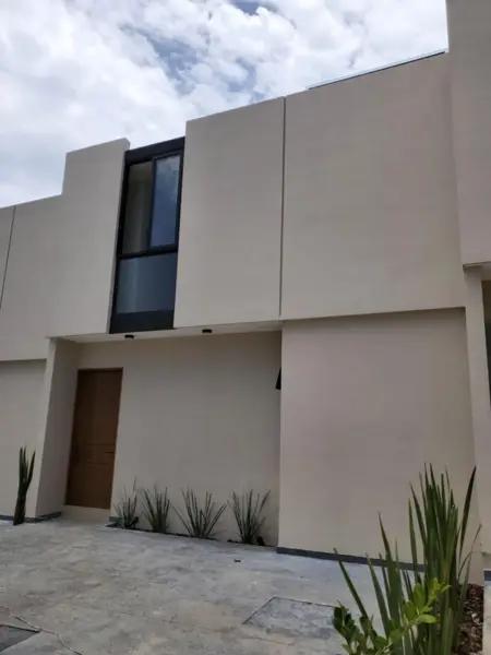 Casas en Venta en Coto Lomas del Cerrito, Uruapan