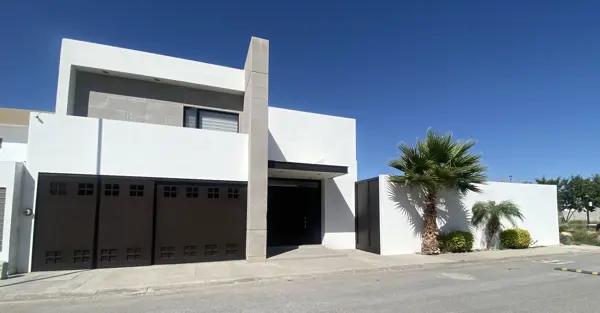 Casa en venta en Villas del Renacimiento, Torreón, Coahuila de Zaragoza