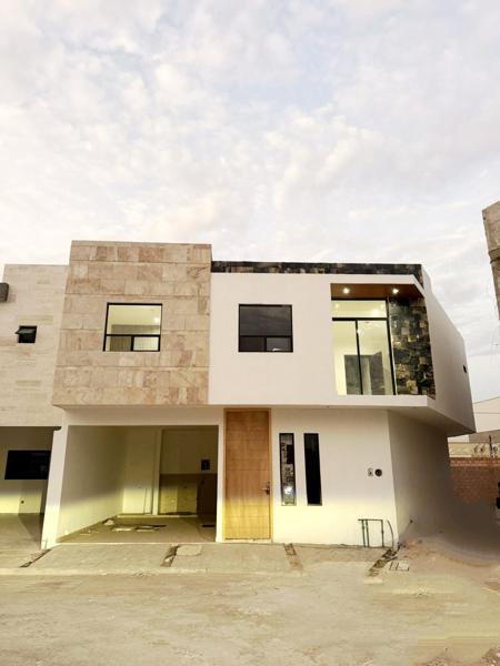 Pre venta, casas tipo town house