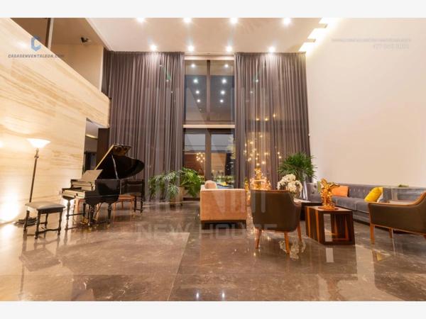 Lujosa Residencia en El Molino Residencial & Golf