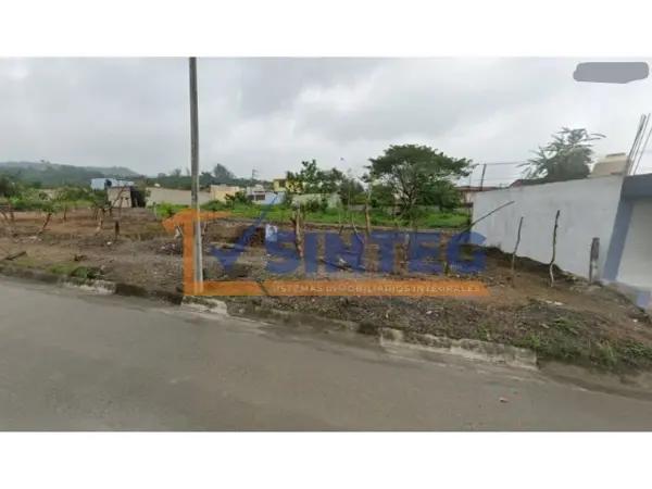 VENTA DE TERRENO PLANO SUPERFICIE DE 168 M2, COL MORELOS, COATZINTLA, VERACRUZ.