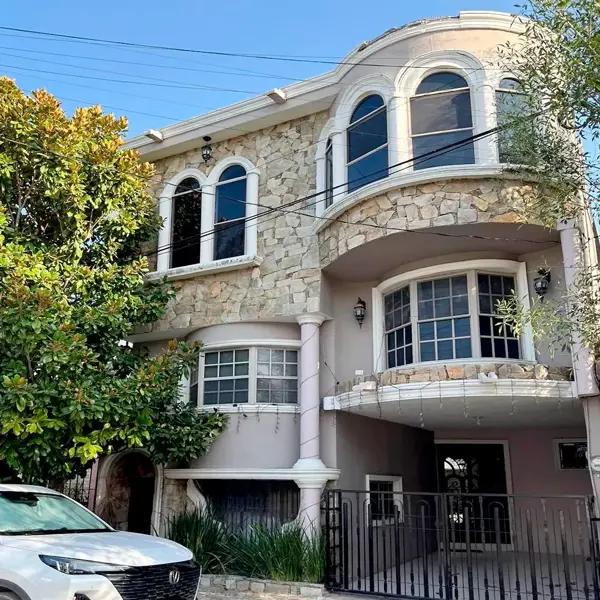 Casa en Venta Misión de Guadalupe, Guadalupe NL