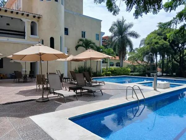 Departamento en VENTA RESIDENCIAL QUINTA DEL BOSQUE.
acceso controlado, estricta vigilancia Departamento en VENTA RESIDENCIAL QUINTA DEL BOSQUE.
acceso controlado, estricta vigilancia