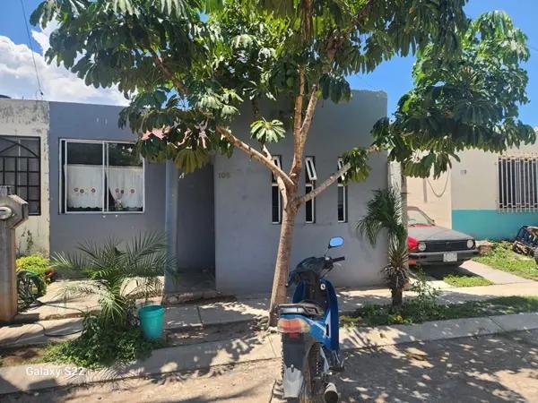 Carlos Froylan Ruvalcaba vende Casa en Valle del Vergel, Autlán de Navarro, Jalisco.