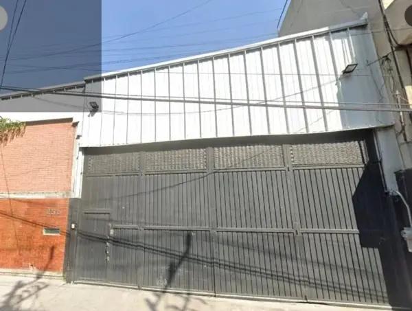 Bodega en venta, Col. Granjas México, Iztacalco.