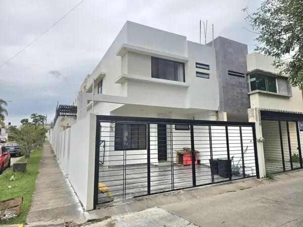 Casa en venta en Praderas del Centinela, Zapopan, Jalisco