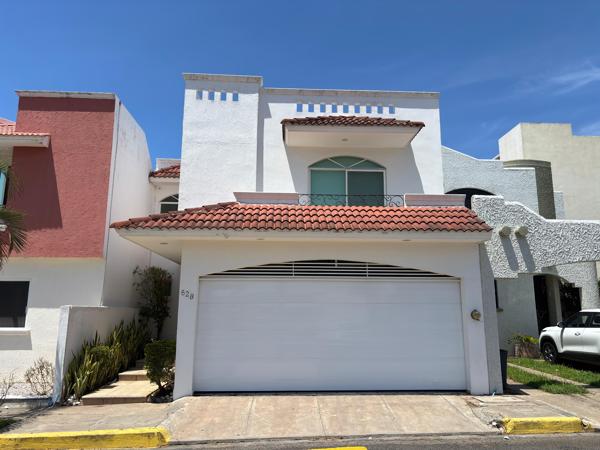Casa en venta ubicada playas del conchal Riviera veracruzana