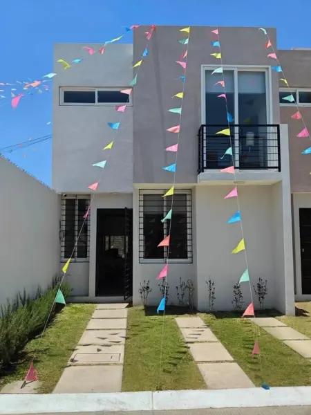 Casa en venta en Jardines Del Valle, Zapopan, Jalisco
