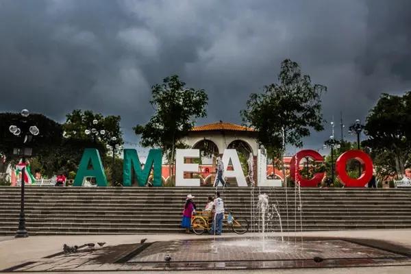 TERRENO EN VENTA EN AMEALCO DE BONFIL CENTRO