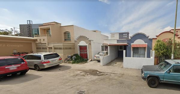 VENDO CASA EN EL TORONJIL, TLAJOMULCO DE ZUÑIGA-JAL