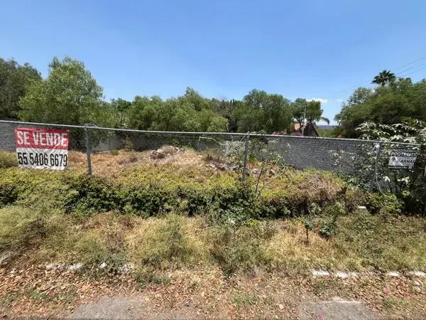 Vendo Terreno en Villas del Mesón